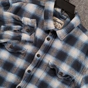 The Stronghold Shirt Mens 2XL Blue Plaid Long Sleeve Flannel Button Up Casual